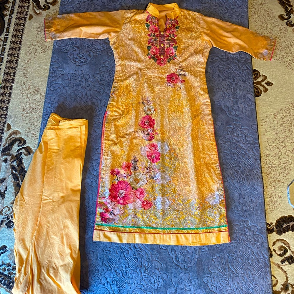 Floral Yellow Kurta Set